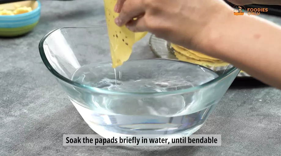 Peri Peri Cheese Garlic Papad Recipe